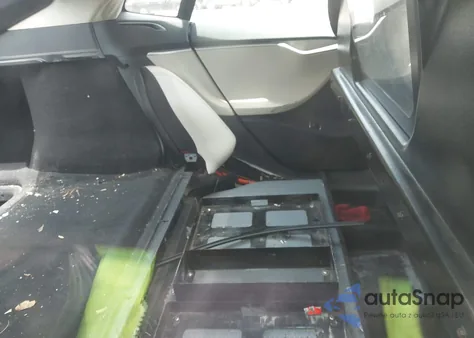 2017 Tesla Model S 100D/60D/75D/90D/P100D z USA, uszkodzony, nr VIN 5YJSA1E20HF222251